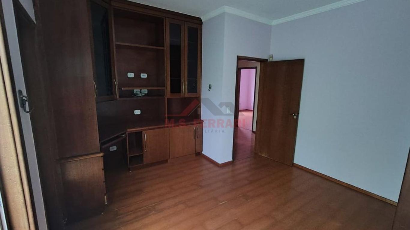 CASA NO Jardim Europa em Assis