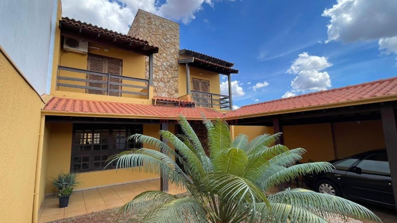 CASA NO Jardim Morumbi em Assis