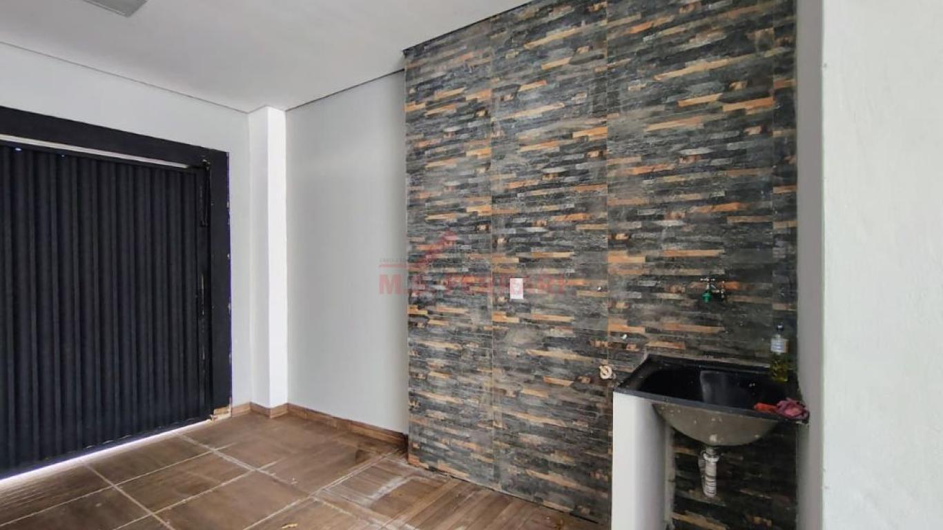 CASA NA Vila Tênis Clube em Assis