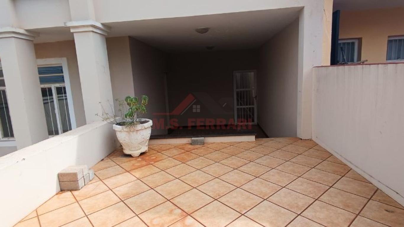 CASA NA Centro em Assis