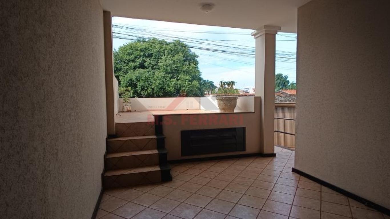 CASA NA Centro em Assis