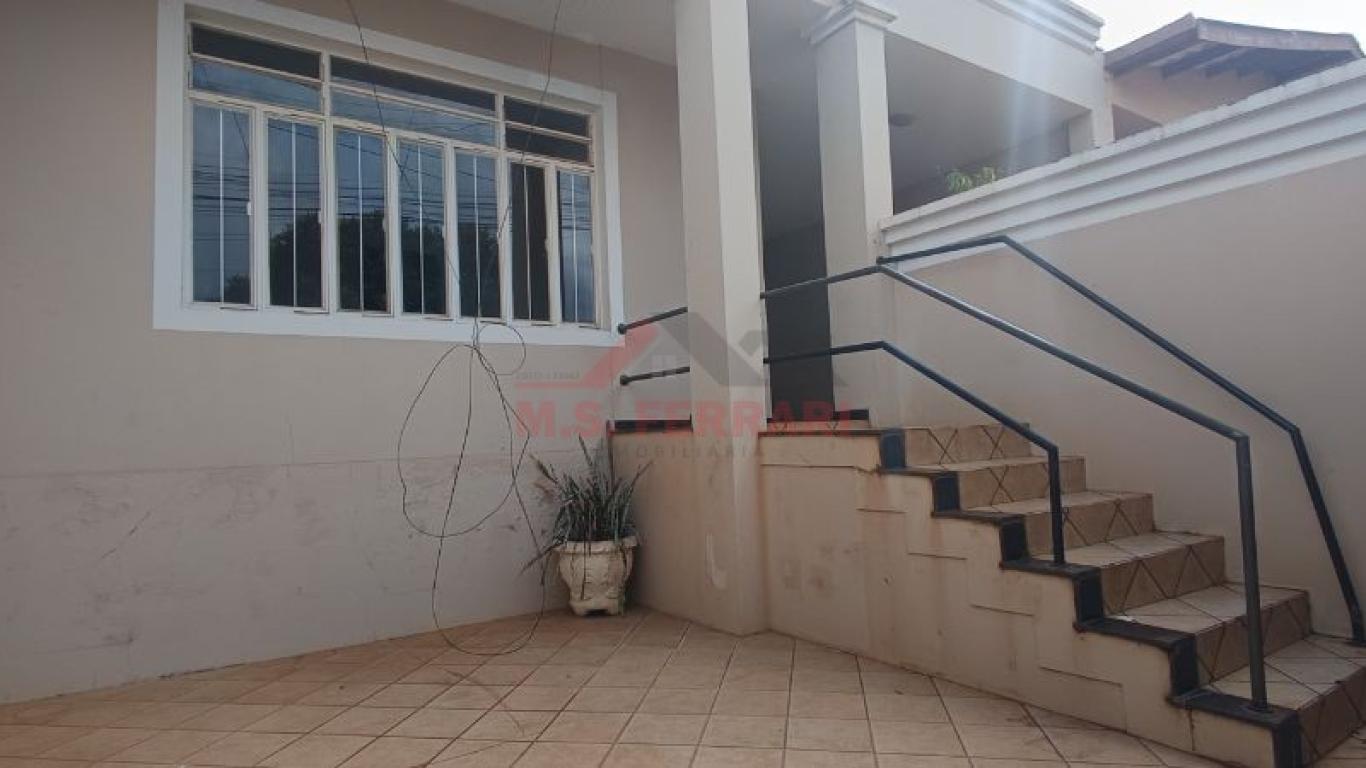 CASA NA Centro em Assis