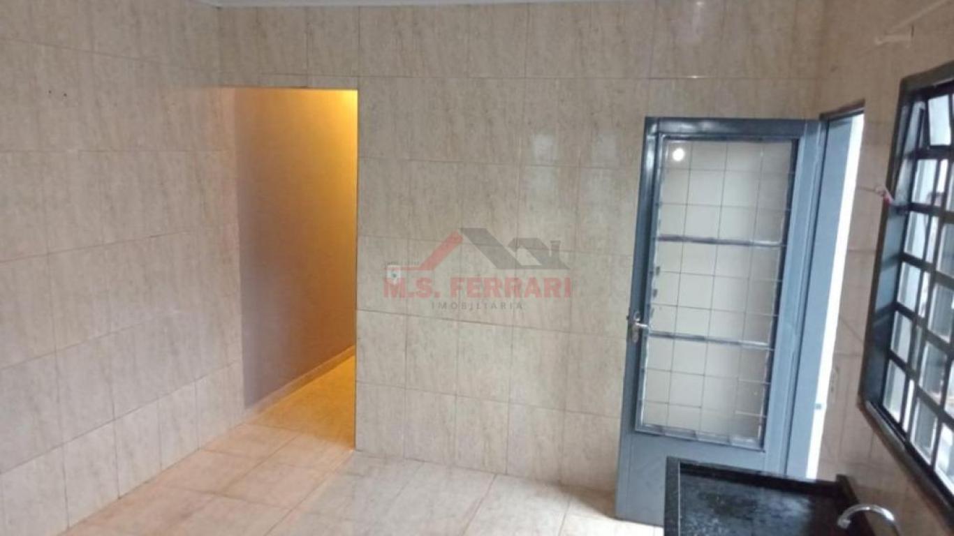 CASA NA Vila Nova Florínea em Assis