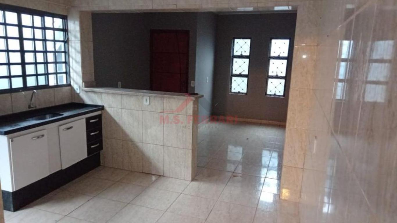 CASA NA Vila Nova Florínea em Assis