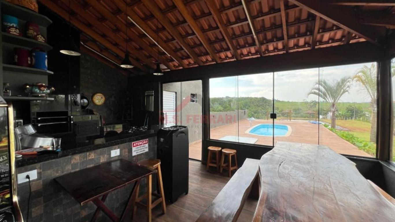 CHÁCARA NA CDA 3 em Assis