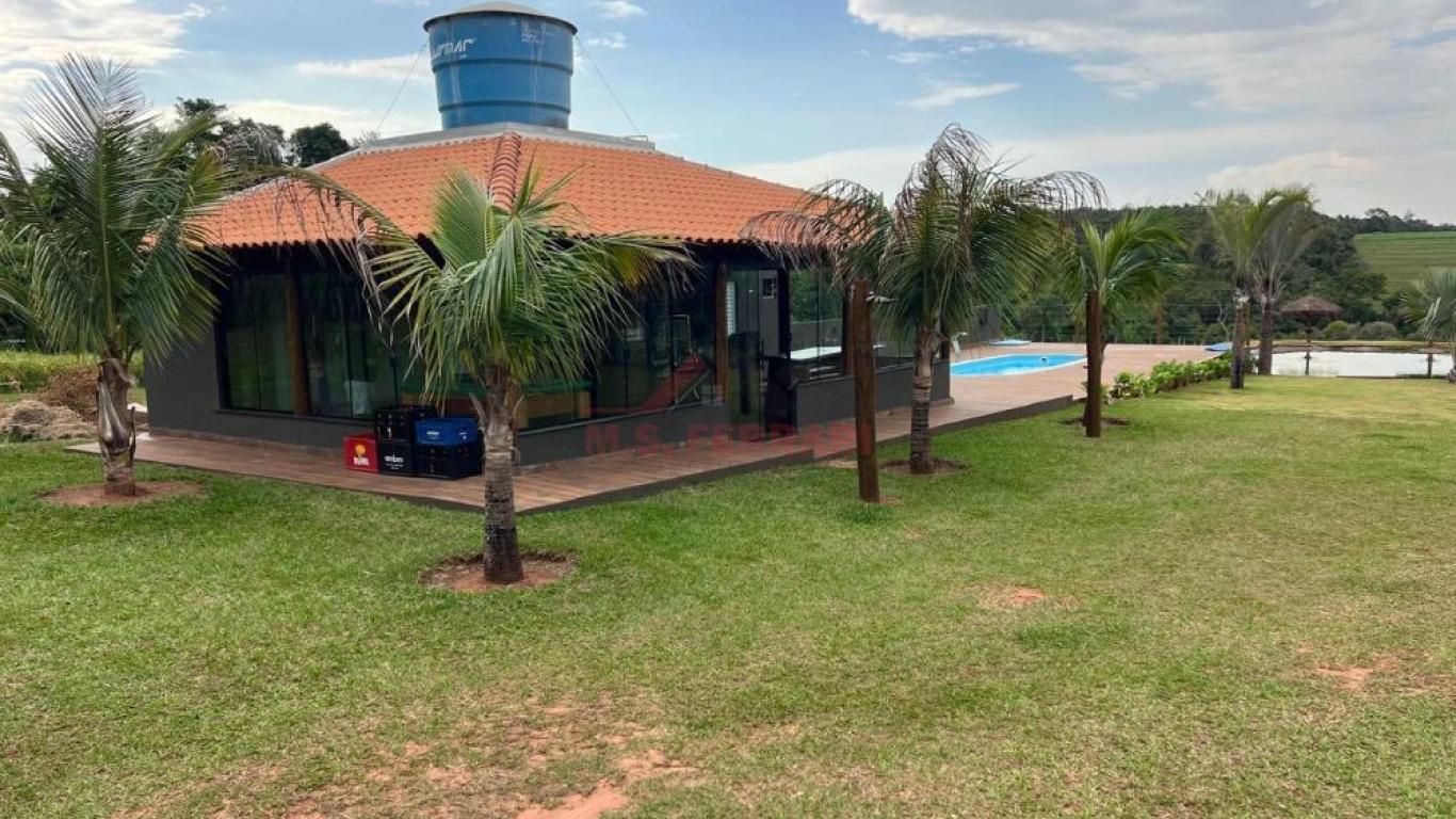 CHÁCARA NA CDA 3 em Assis