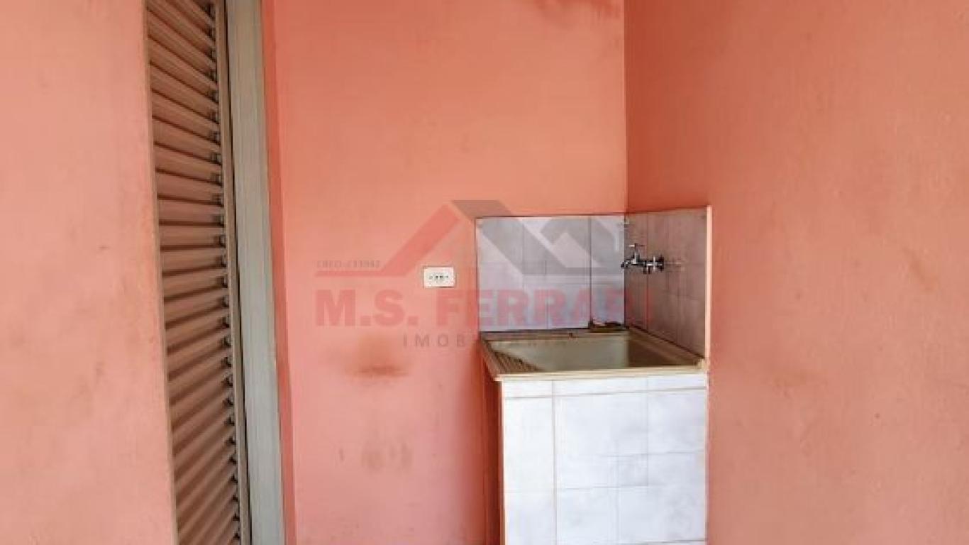 CASA NA Vila Santa Cecília em Assis