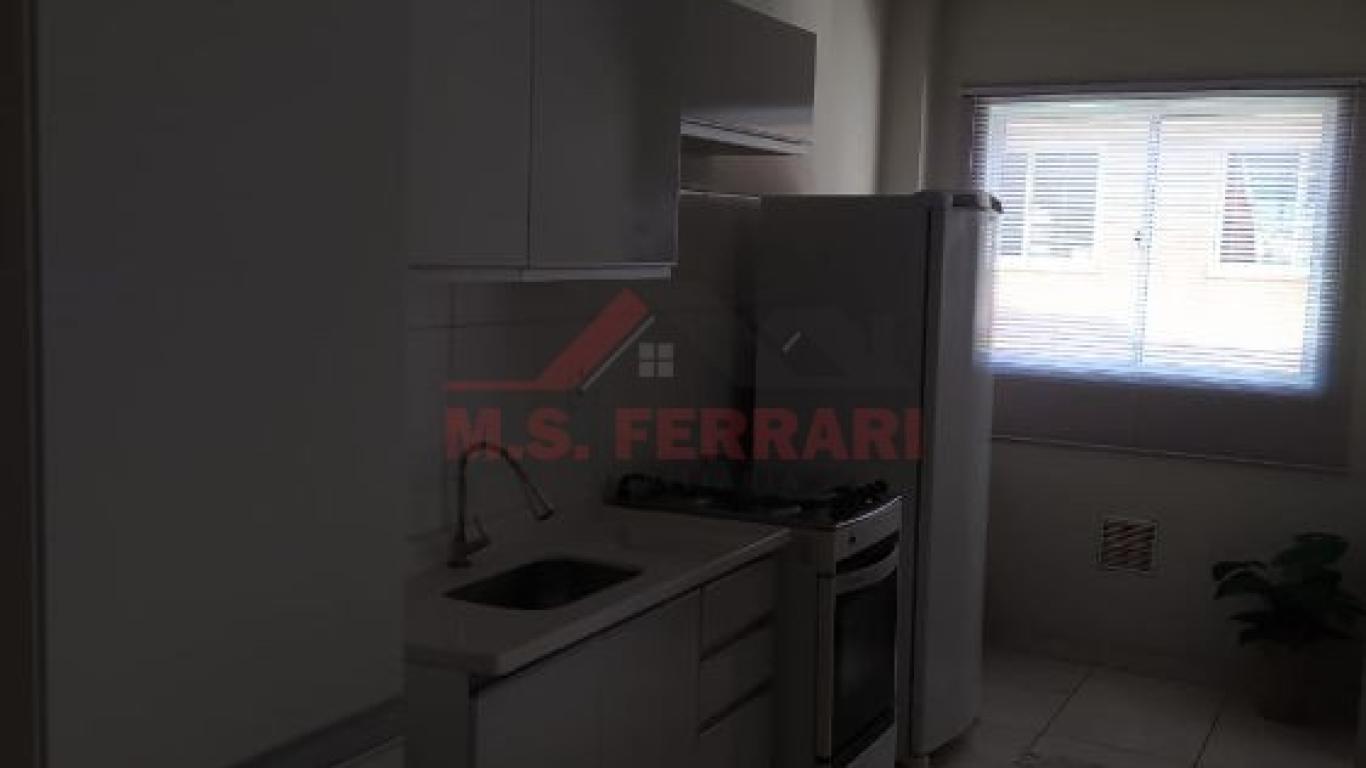 CASA NA Vila Brasileira em Assis