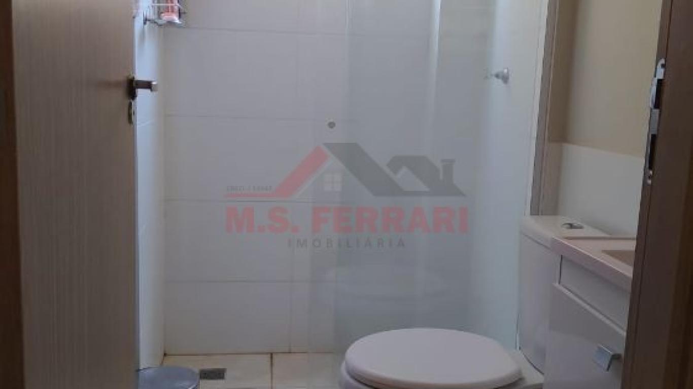 CASA NA Vila Brasileira em Assis