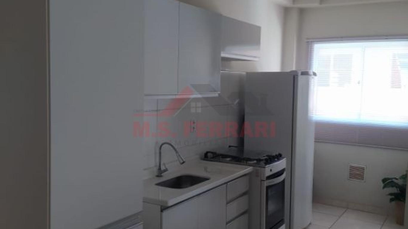 CASA NA Vila Brasileira em Assis