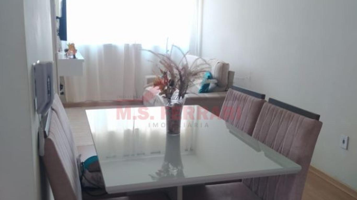 CASA NA Vila Brasileira em Assis