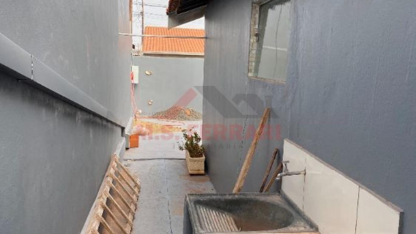 CASA NA Conjunto Habitacional Nelson Marcondes em Assis