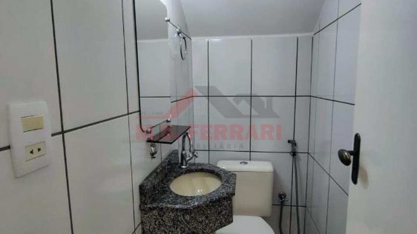 CASA NA Vila Tênis Clube em Assis