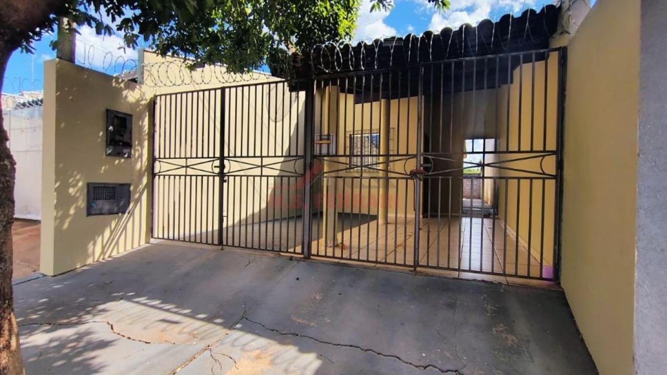 CASA NA Vila Marialves em Assis