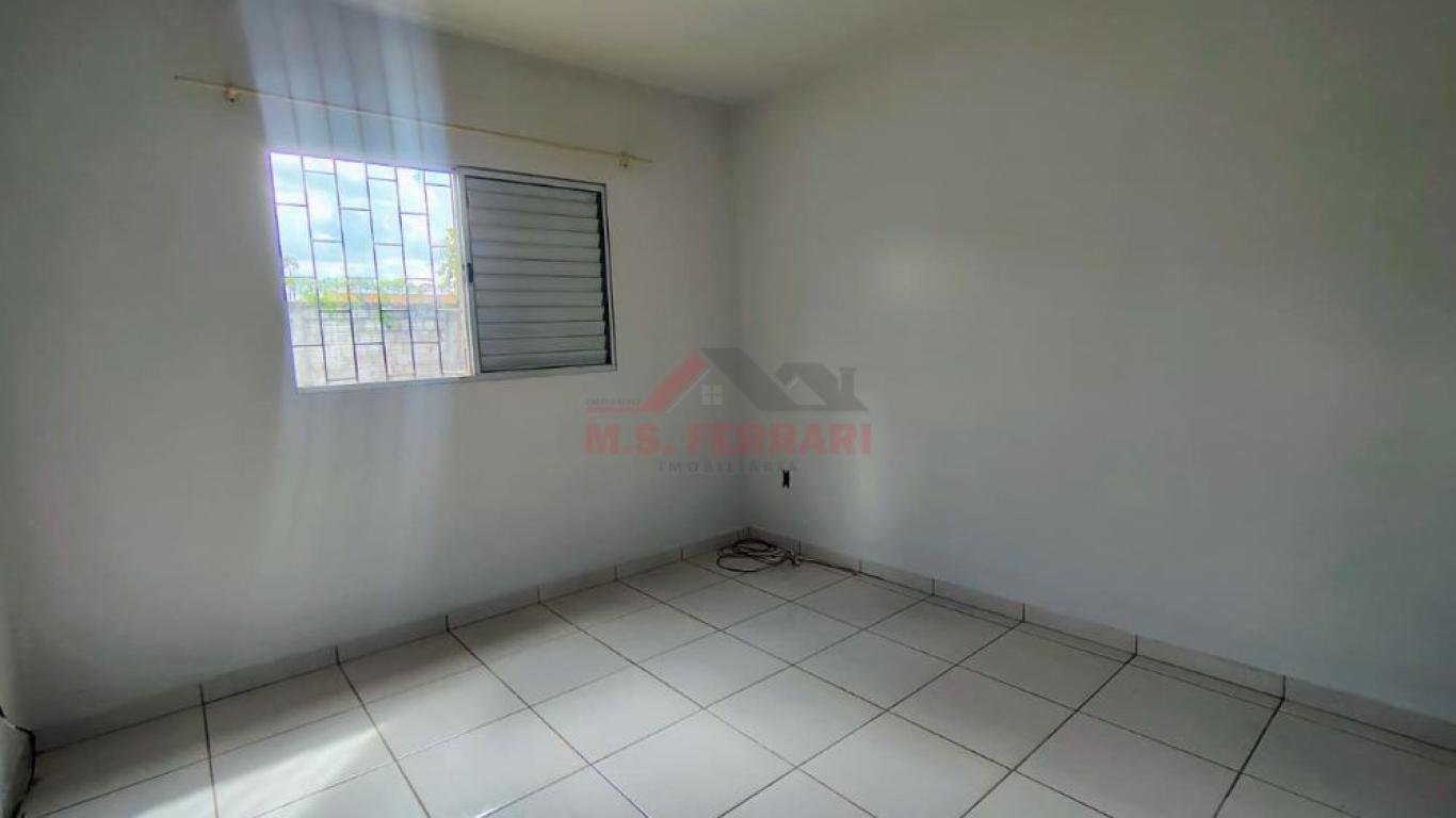 CASA NA Vila Marialves em Assis