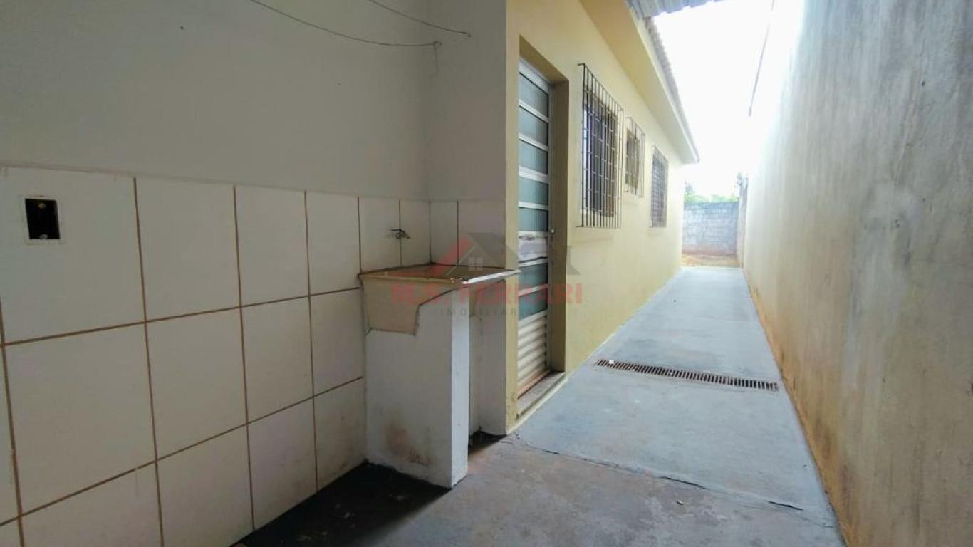 CASA NA Vila Marialves em Assis