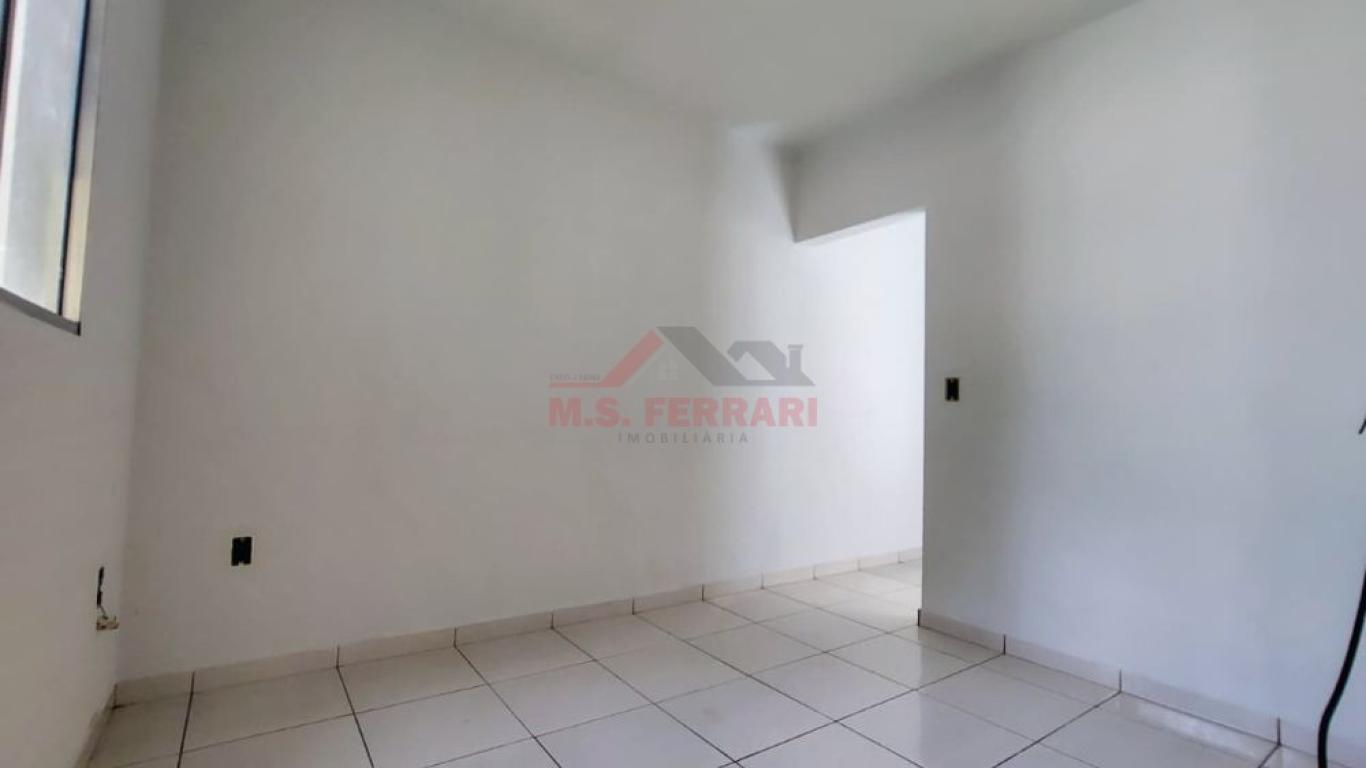 CASA NA Vila Marialves em Assis