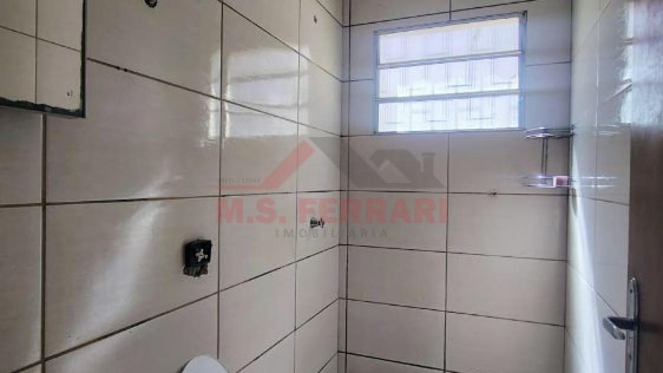 CASA NA Vila Marialves em Assis