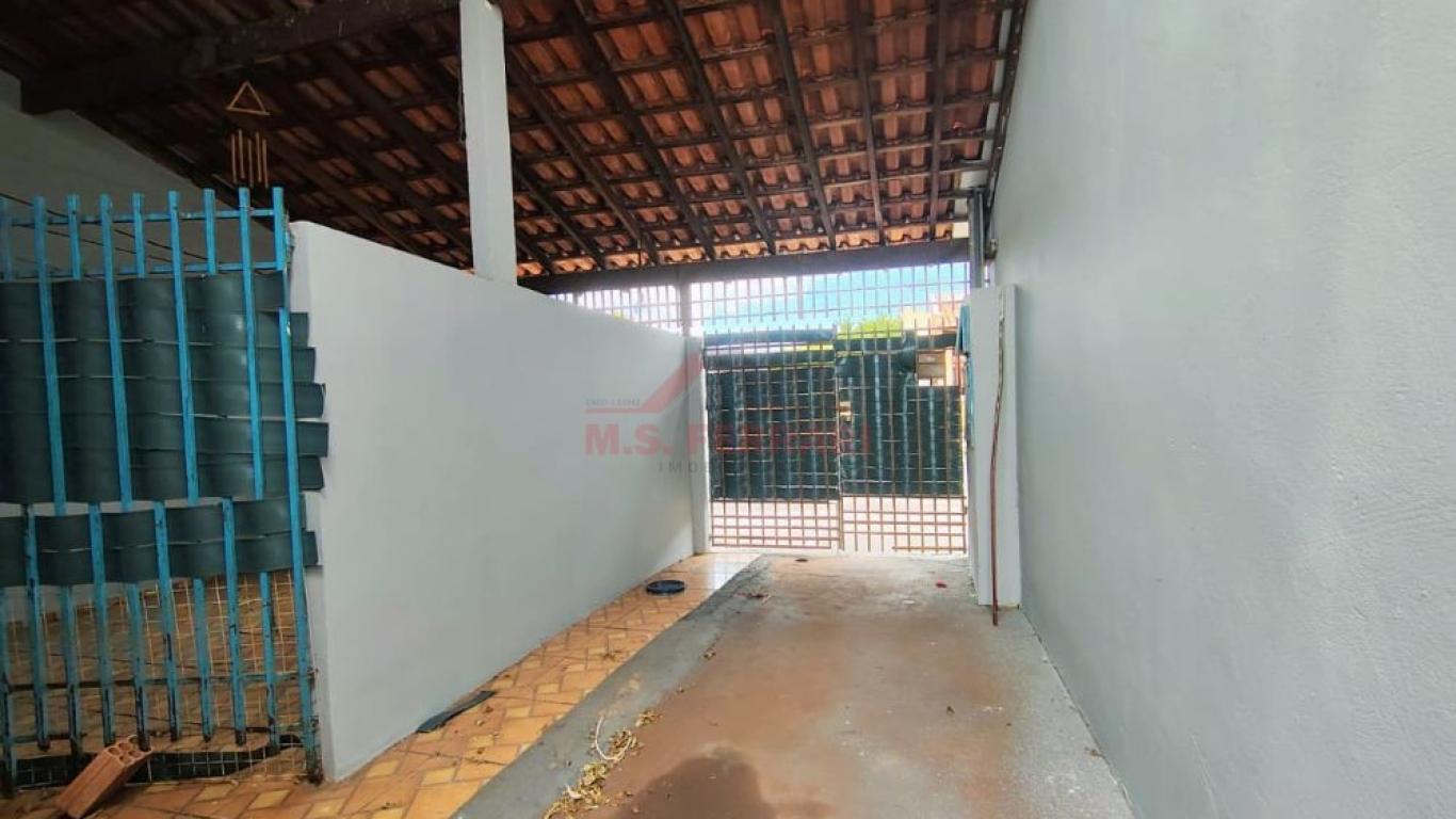 CASA NA Vila Nova Florínea em Assis