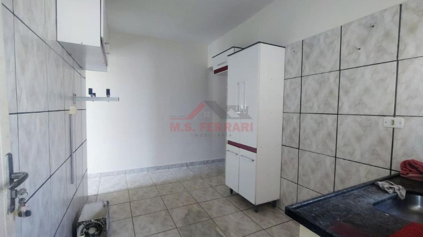 CASA NA Vila Tênis Clube em Assis