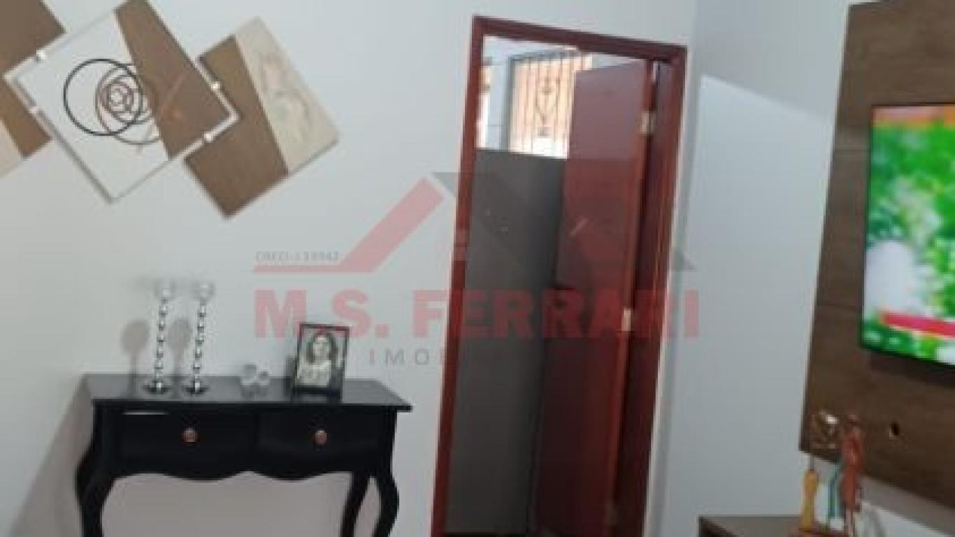 CASA NA Vila Santa Cecília em Assis