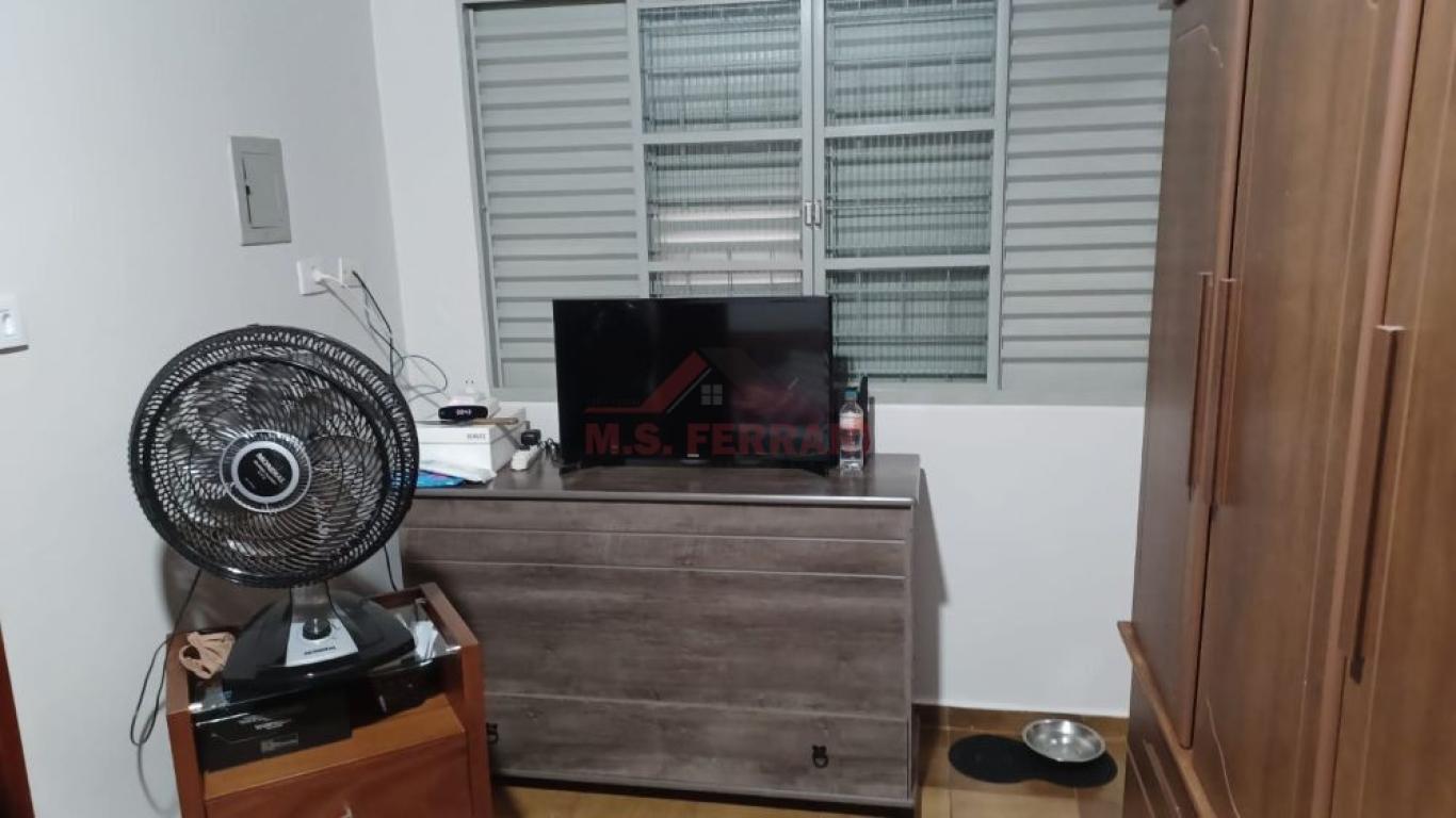 CASA NA Vila Santa Cecília em Assis