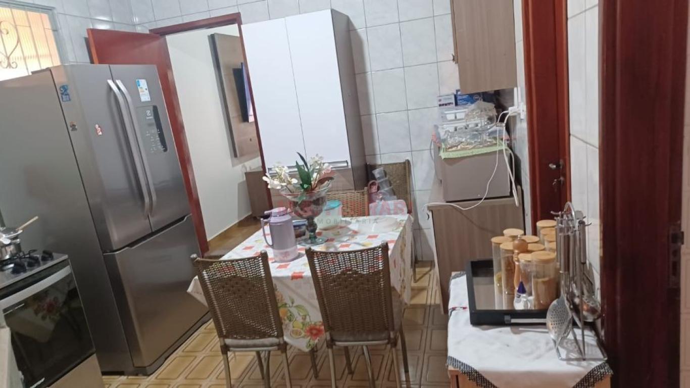 CASA NA Vila Santa Cecília em Assis