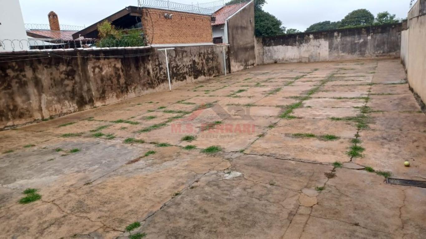 CASA NA Vila Santa Cecília em Assis