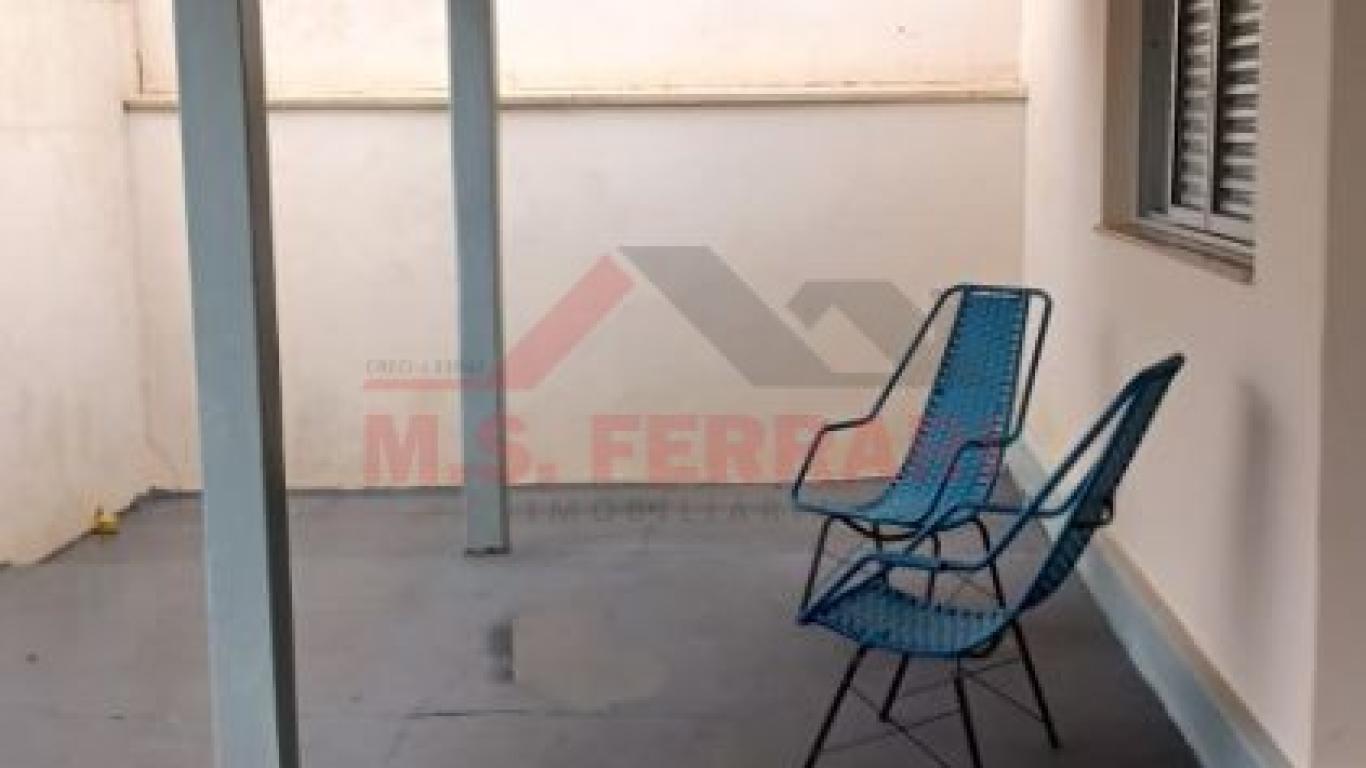 CASA NA Vila Santa Cecília em Assis