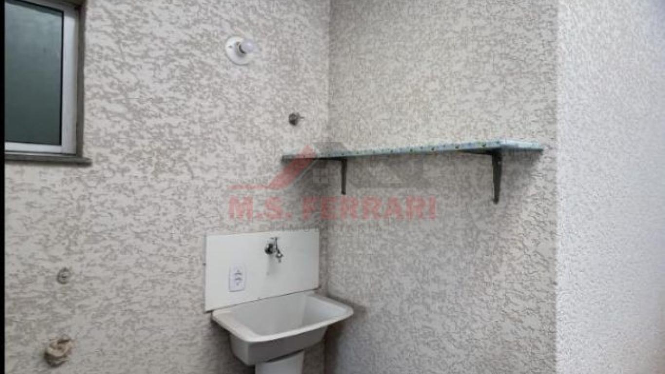 CASA NA Vila Tênis Clube em Assis