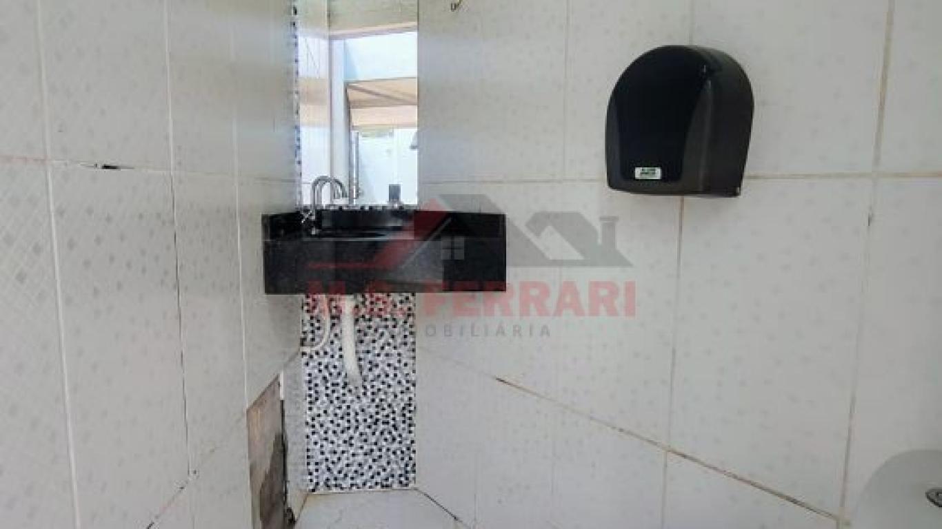 CASA NA Vila São Benedito em Assis