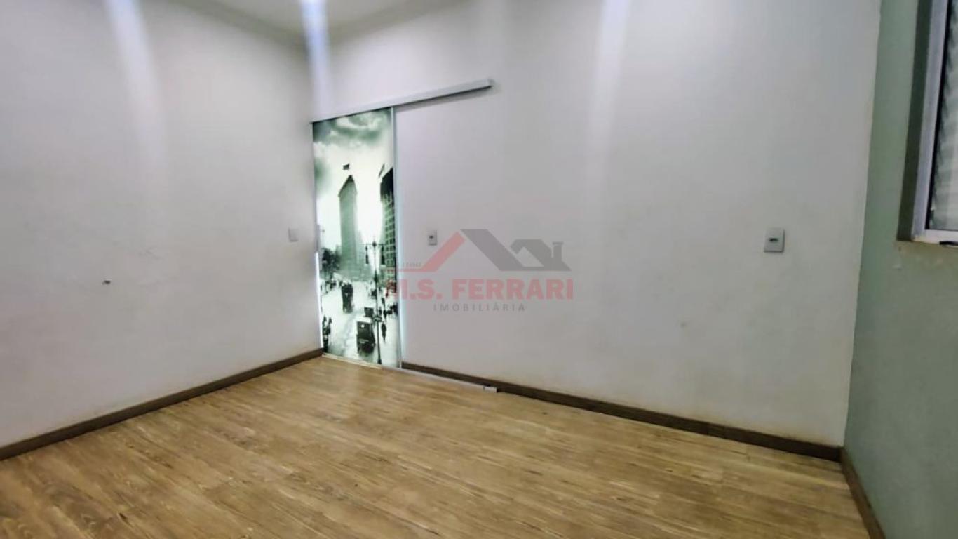 CASA NA Vila São Benedito em Assis