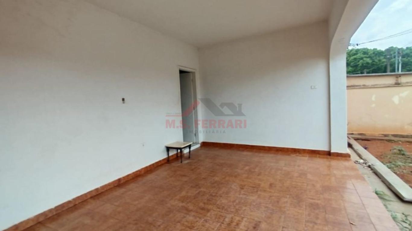 CASA NA Vila Central em Assis