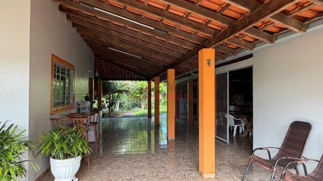 SÍTIO NA ÁGUA DA FILGUEIRA em Florínea