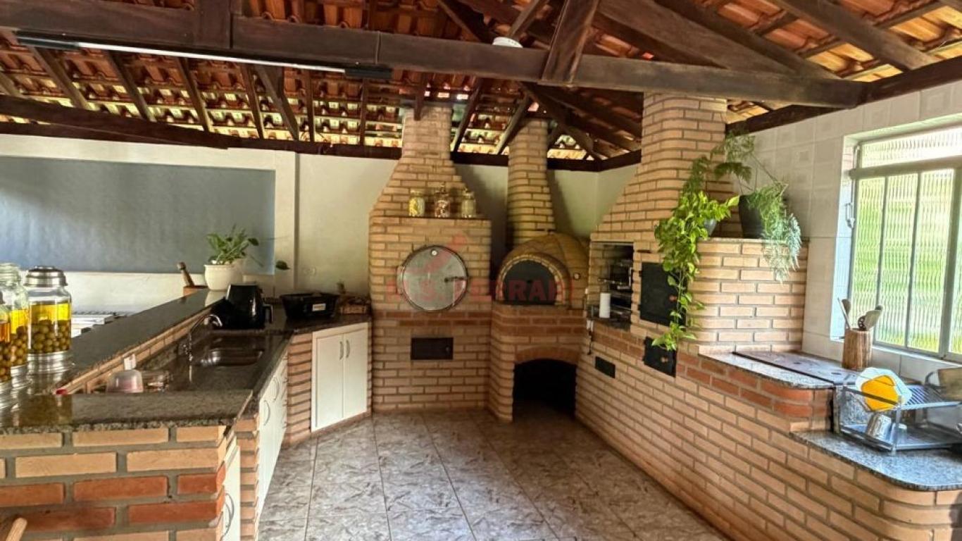 SÍTIO NA ÁGUA DA FILGUEIRA em Florínea