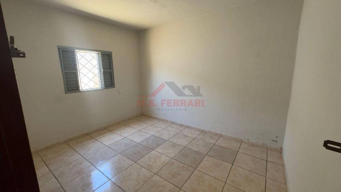 CASA NO Parque Universitário em Assis