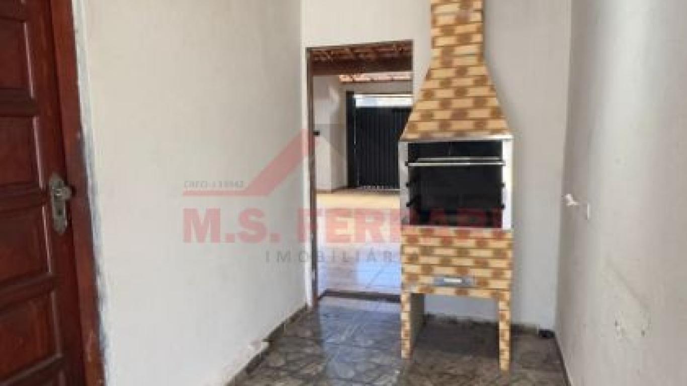 CASA NO Parque Universitário em Assis