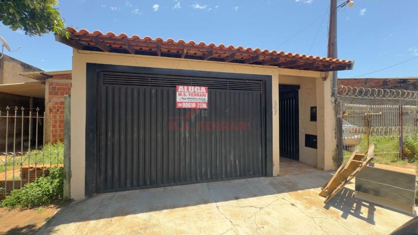 CASA NO Parque Universitário em Assis