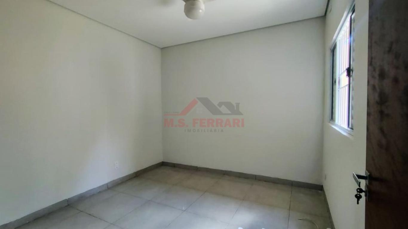 CASA NA Vila Central em Assis