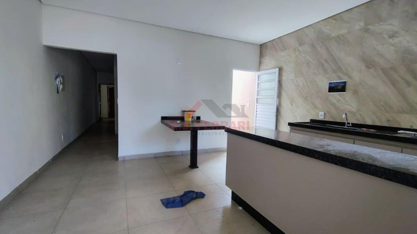 CASA NA Vila Central em Assis