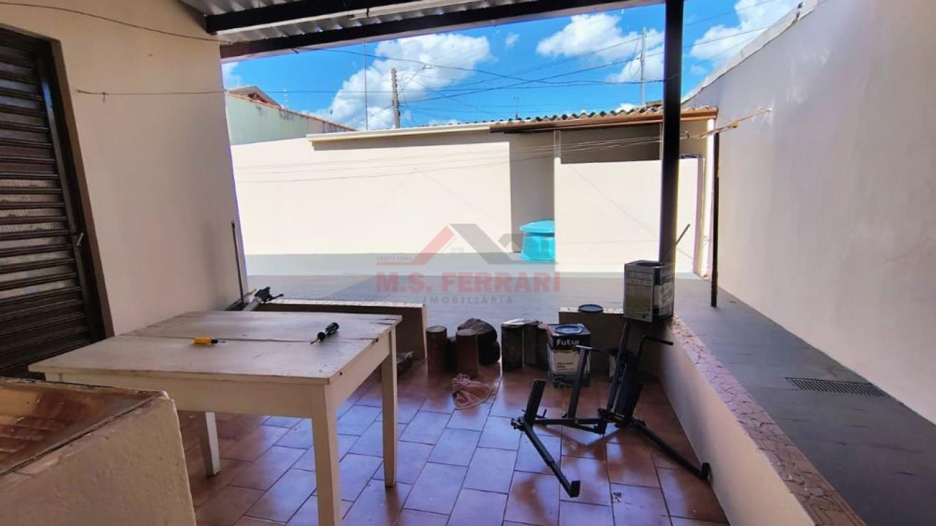 CASA NA Vila Xavier em Assis