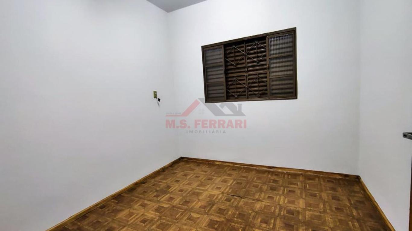 CASA NA Vila Xavier em Assis