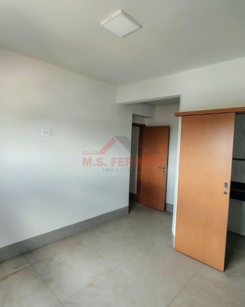 APARTAMENTO NA Centro em Assis