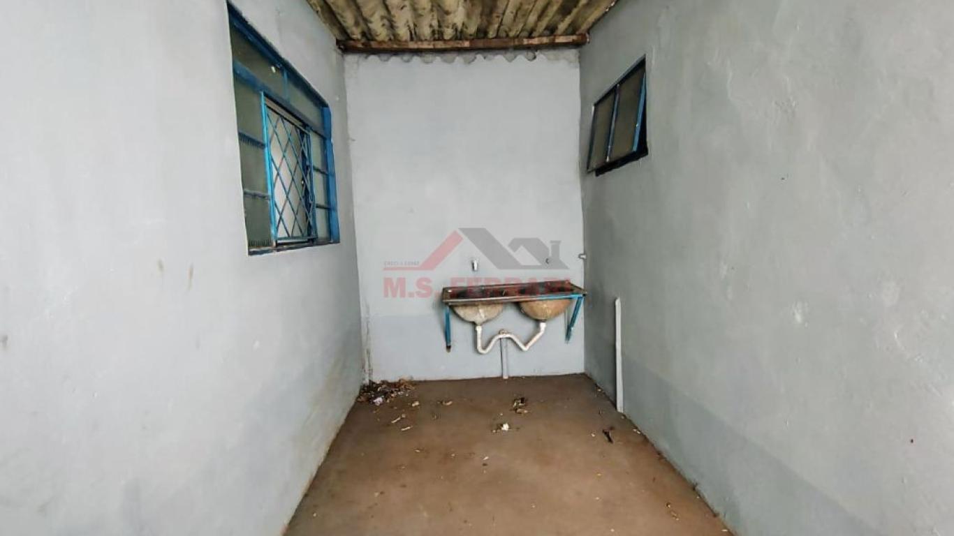 CASA NA Vila Nova Florínea em Assis