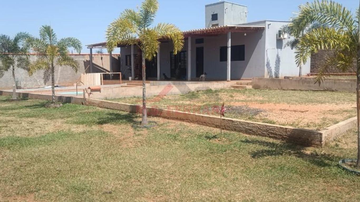 CASA NA SITIO SANTO AMARO em PARAGUAÇU