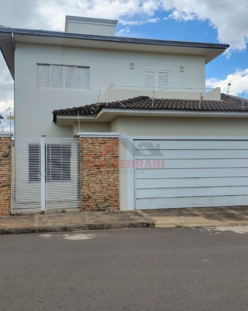 CASA NA Centro em Assis