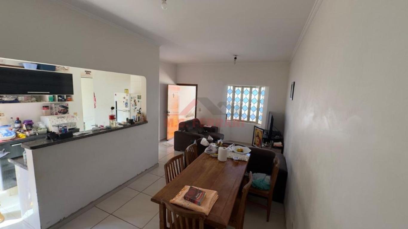 CASA NO Jardim Canadá em Assis