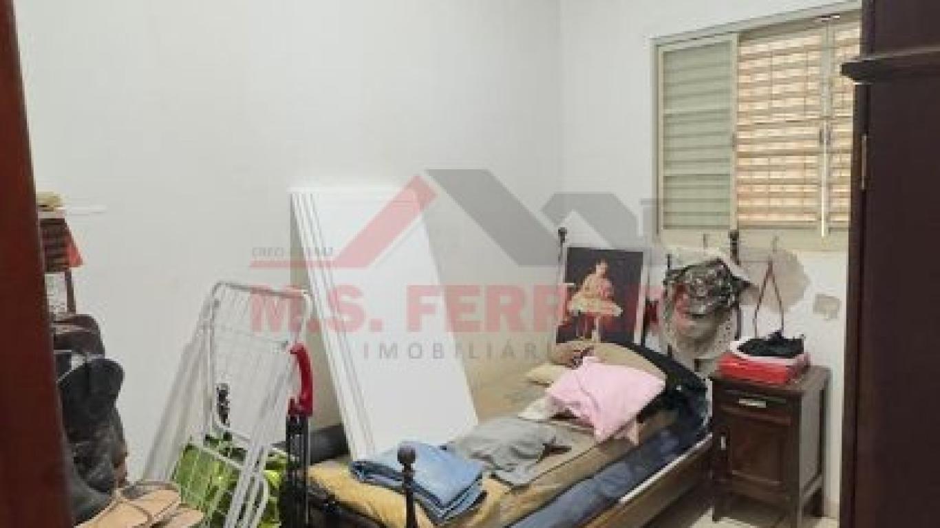 CASA NO Jardim Canadá em Assis