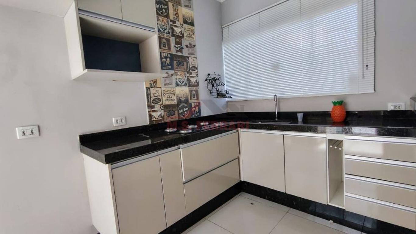 CASA NO Parque Universitário em Assis