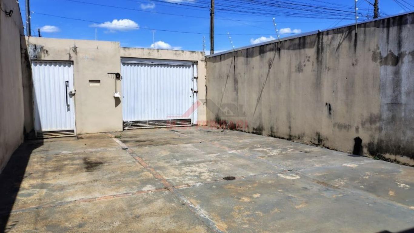 CASA NO Parque Universitário em Assis